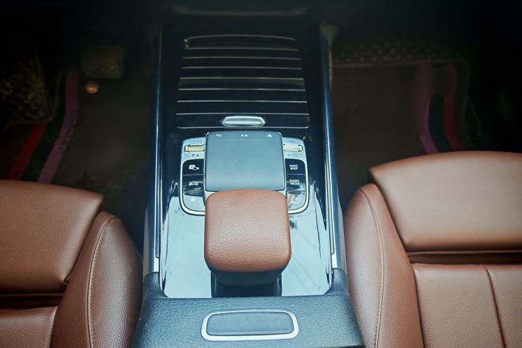 Used Mercedes-Benz GLB 2020 GLB 200 Dynamic Edition Gear Lever