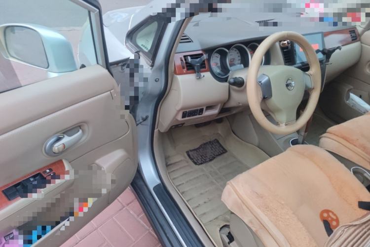 Used Nissan Tiida Sedan 2008 1.6L Automatic Smart Version Driver Seat