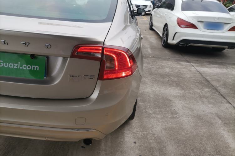 Used Volvo S60 2019 S60L Facelift T5 Intelligent Advanced Edition
