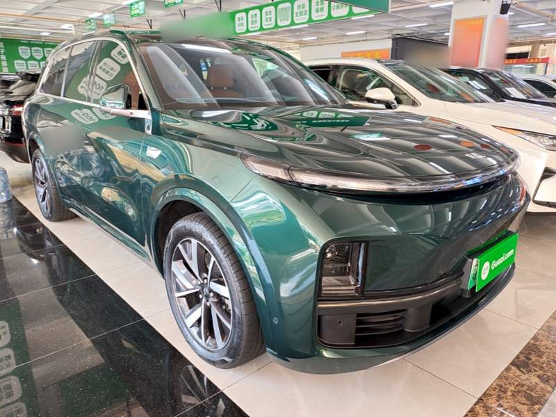 Used Li Auto L8 2023 Air model — 3
