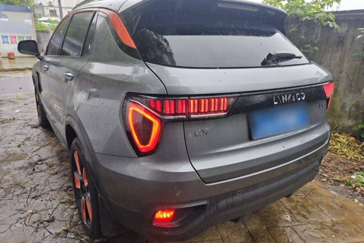Used Lynk & Co 01 2019 2.0T Two-Wheel Drive Zhaopu Version China VI Standard Exterior 2