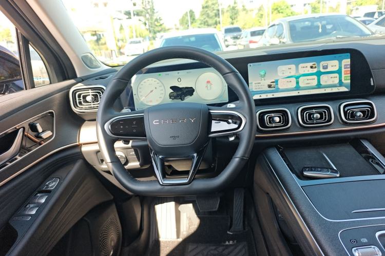 Used Chery Tiggo 9 2023 2.0T Dual-Clutch Two-Wheel Drive Luxury Edition 7 Seats