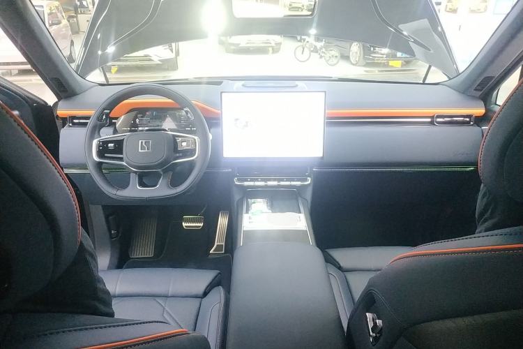 Used Zeekr 9X 2025 Moon Black Edition 70kWh