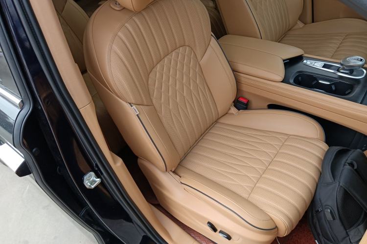 Used VOYAH Dream 2022 Low-Carbon Edition Dream+ Smart Enjoyment Package Right Front Seat