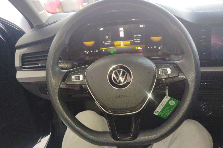 Used Volkswagen Lavida 2022 1.5L Automatic Vision Edition Steering Wheel