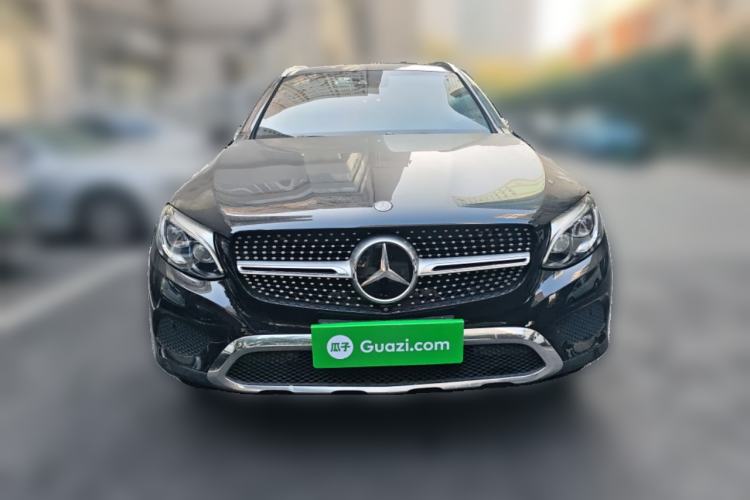 Used Mercedes-Benz GLC 2016 GLC 300 4MATIC Luxury Model