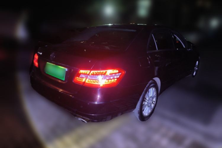 Used Mercedes-Benz E-Class 2011 E 300 L Elegant Model