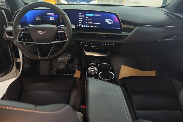 Used Cadillac GT4 2023 25T Fashion Edition
