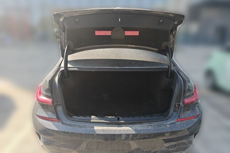 Used BMW 3 Series 2021 Second Facelift 320Li M Sport Package Trunk