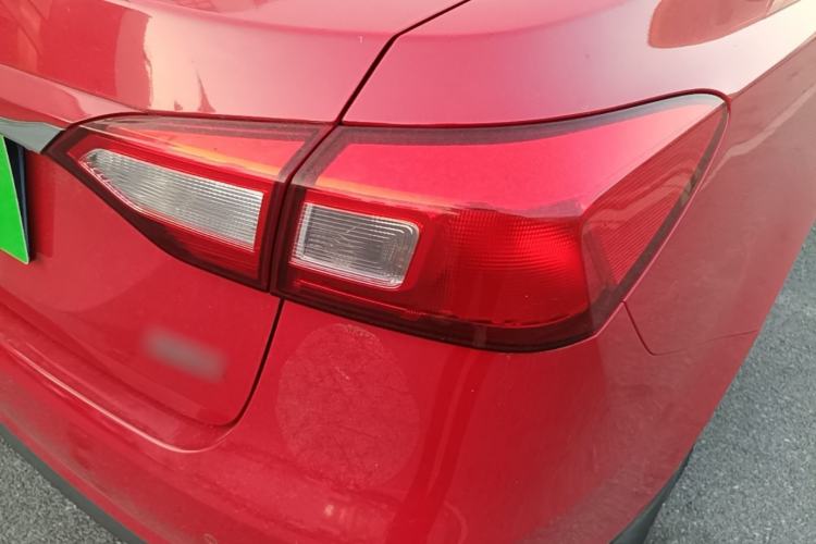 Used Roewe 360 2015 1.5L Automatic Luxury Edition
