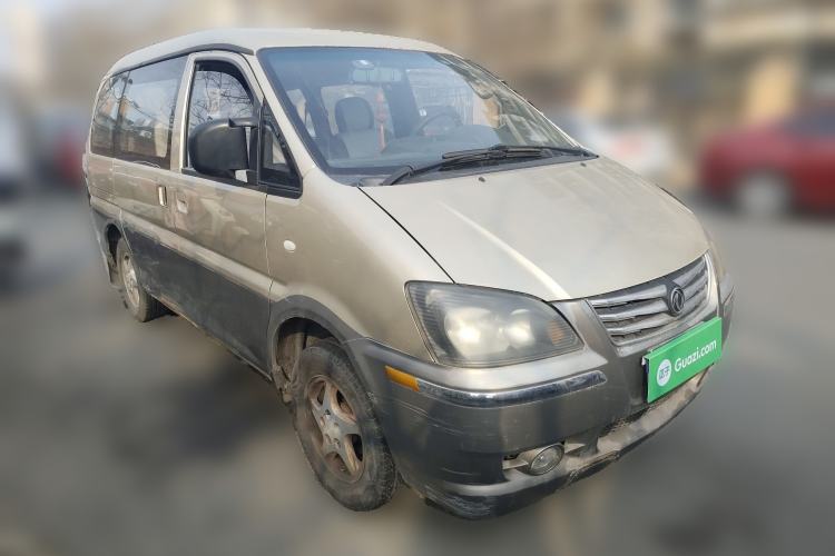 Used FORTHING Lingzhi 2013 M3 1.6L 7-Seater Luxury Model
