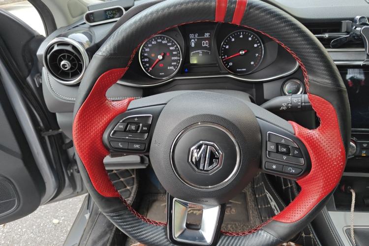 Used MG 6 2017 20T Manual Luxury Smart Connect Version China V Standard
