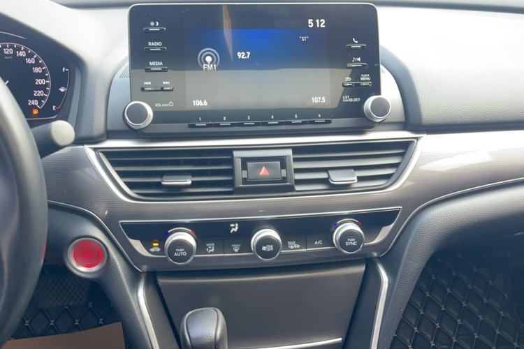 Used Honda Accord 2018 260TURBO Elite Edition China VI Audio And AC Panel