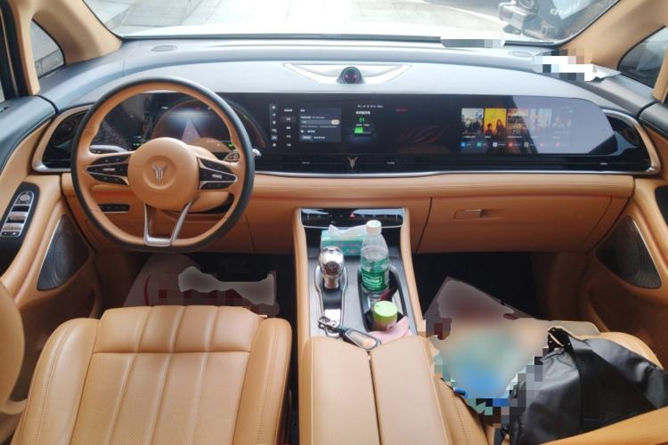 Used VOYAH Dream 2024 PHEV Extended-Range Premium Edition
