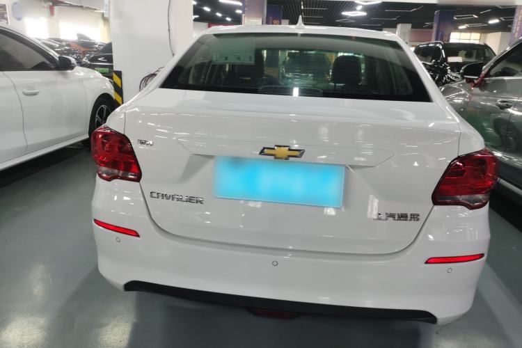 Used Chevrolet Cavalier 2019 320 Automatic Xinyue Edition Rear