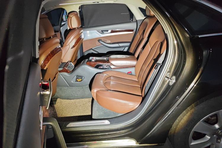 Used Audi A8 2013 A8L 45 TFSI quattro Luxury Model
