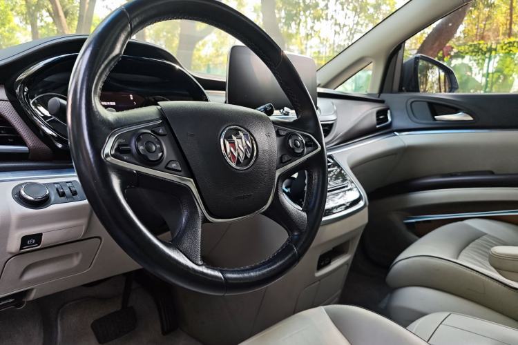 Used Buick GL8 2022 Land Business Class 652T Luxury Model