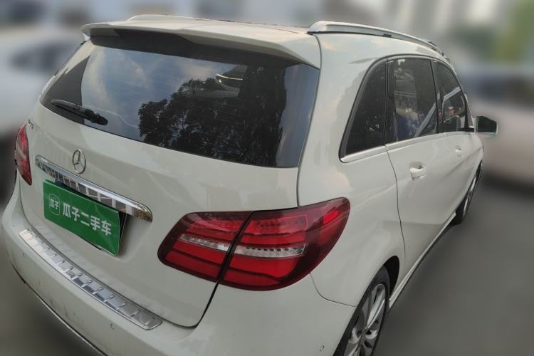 Used Mercedes-Benz B-Class 2015 B 200 Fashion Model
