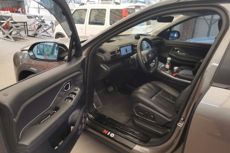 Used Nio ES8 2018 Founder Edition
