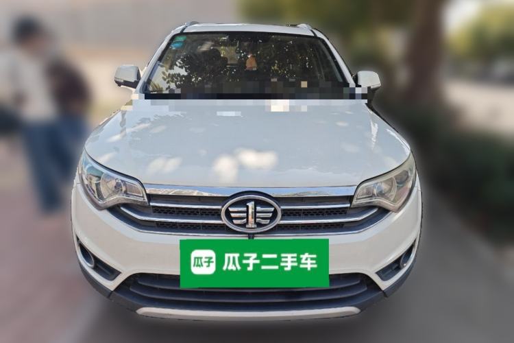 Used FAW Senya R7 2016 1.6L Automatic Prestige Model
