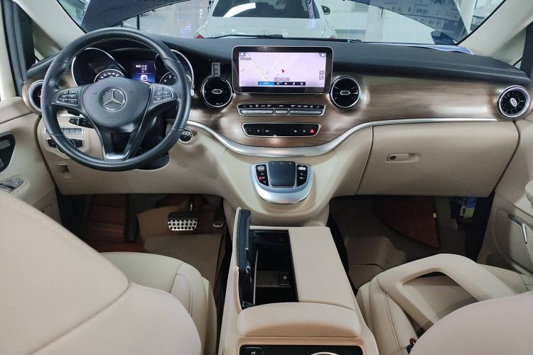 Used Mercedes-Benz V-Class 2020 V 260 L Long-wheelbase Luxury Edition