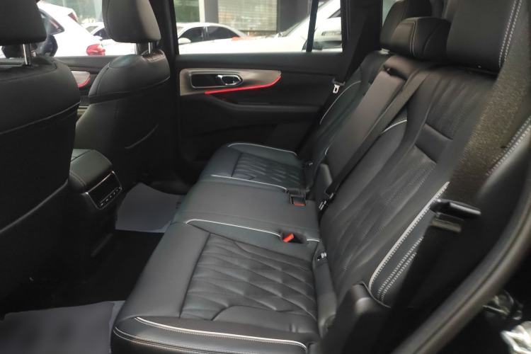 Used GAC Trumpchi GS8 2022 Linghang Series 2.0 TGDI Two-Wheel-Drive Luxury Smart Connectivity Version (7 Seats) Left Rear Seat