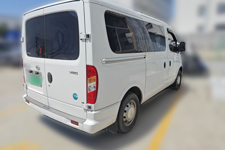 Used SAIC MAXUS Xintu V80 2024 Aotuntong Value Edition 6MT Short Wheelbase Ultra-Low Roof 127 Ps 5/6 Seats