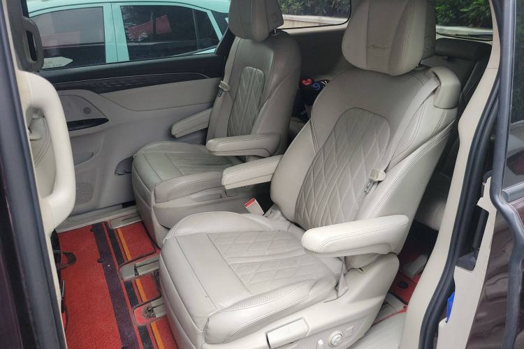 Used Buick GL8 2017 28T Avenir Avia National Emission Standard V
