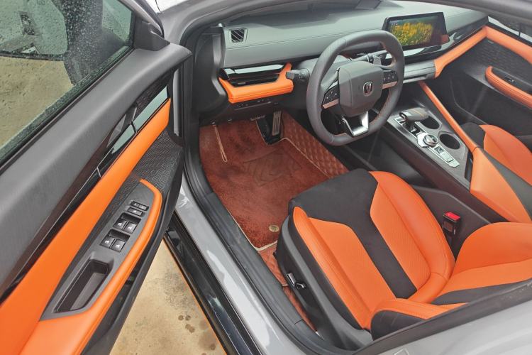 Used CHANGAN UNI-V 2023 2.0T Sport Edition Driver Seat