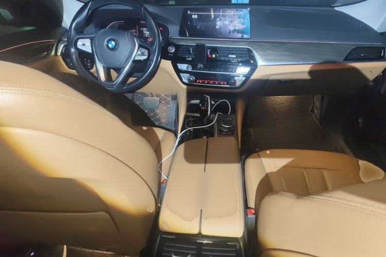 Used BMW 6 Series GT 2020 630i Luxury Design Package Center Console