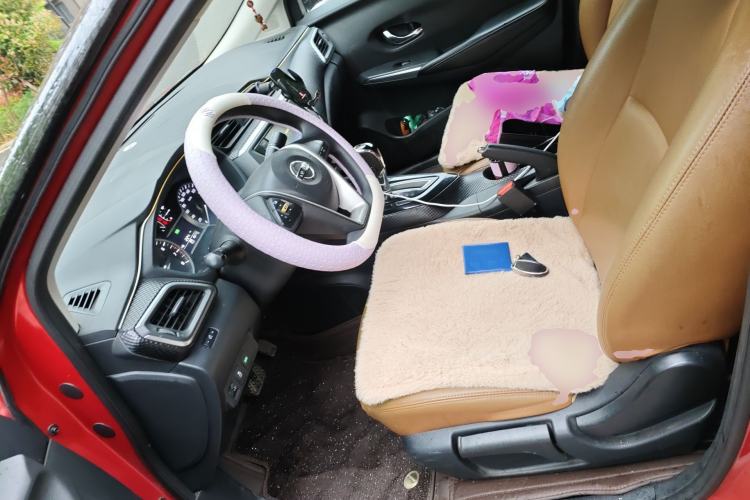 Used Nissan Lannia 2016 1.6L CVT Smart Cool Edition Left Front Seat