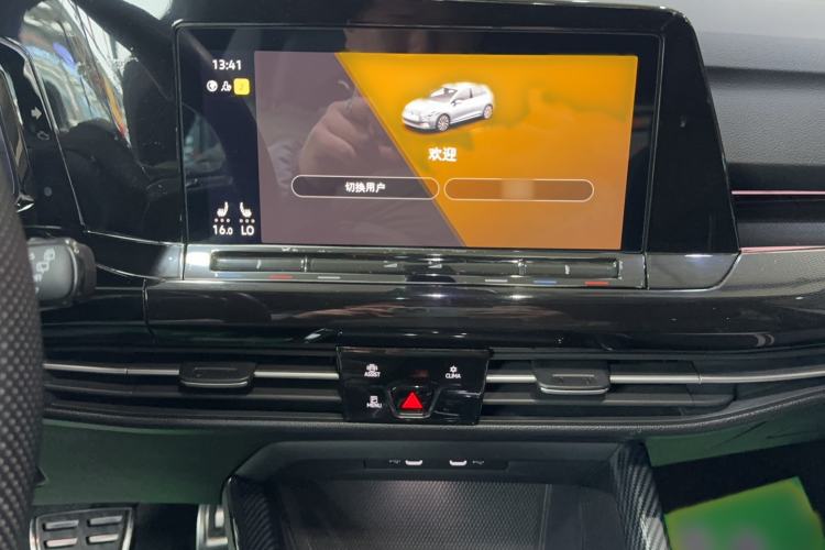 Used Volkswagen Golf 2021 280TSI DSG R-Line Audio And AC Panel