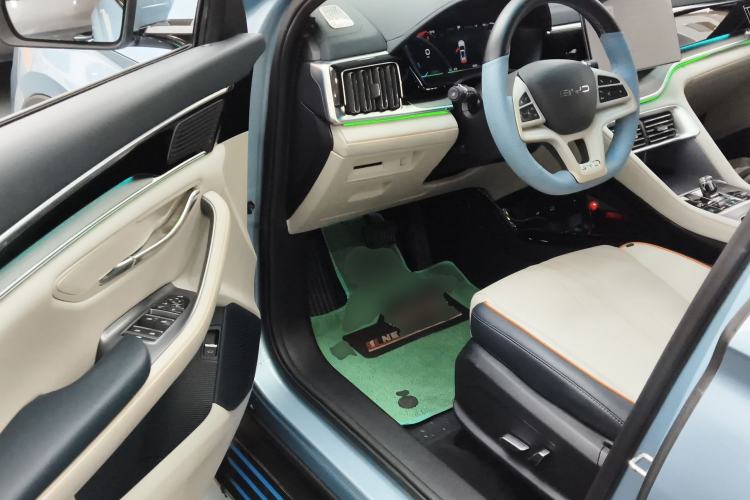 Used BYD Song PLUS New Energy 2024 Honor Edition EV 520km Premium Model