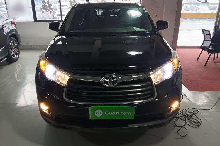 Used Toyota Highlander 2015 2.0T Four-Wheel Drive Luxury Edition 7-Seater Front