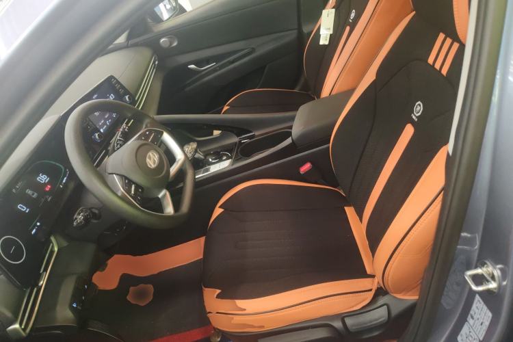 Used Hyundai Elantra 2023 1.5L CVT GLS Leading Edition
