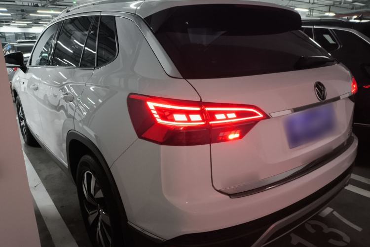 Used Volkswagen Tayron 2022 280TSI Two-Wheel Drive Luxury Smart Connectivity Version
