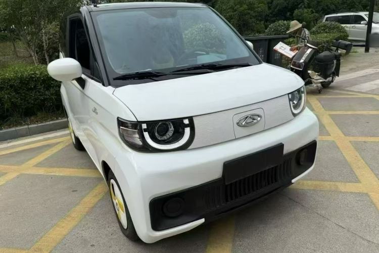 Used Chery QQ Ice Cream 2022 170km Sundae Phosphate Lithium-Ion