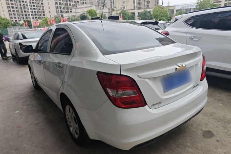 Used Chevrolet Aveo Sonic 2014 Sedan 1.4SL AT Fashion Edition Rear Left 45 Deg