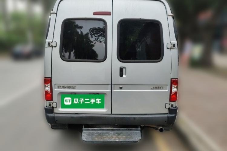 Used JMC Transit 2019 2.8T Commercial Version Short Wheelbase Mid-Roof 6-Seater China VI JX493 Rear