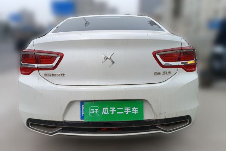 Used DS 5LS 2014 1.8L Elegant Edition VTi140