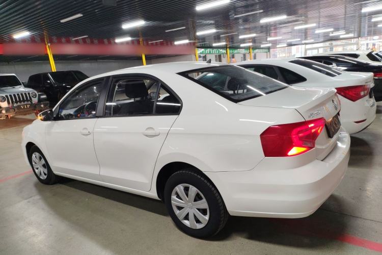 Used Volkswagen Jetta 2017 1.5L Manual Fashion Edition
