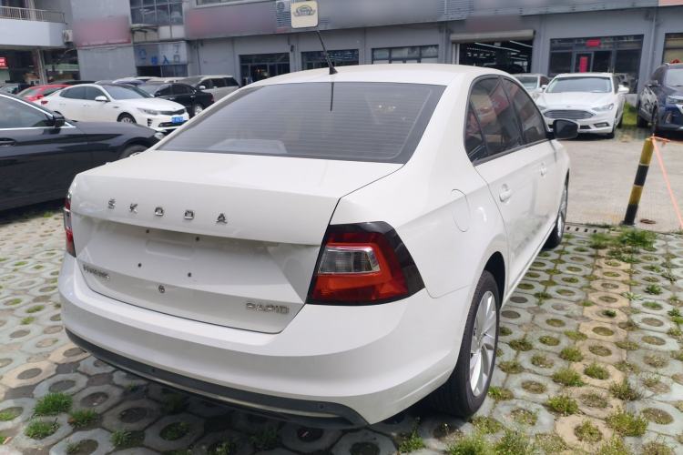 Used Skoda Rapid 2019 1.5L Automatic Comfort Edition China VI Standard