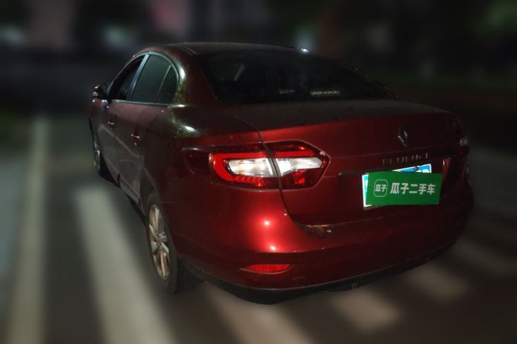 Used Renault Fluence 2015 2.0L Fashion Edition
