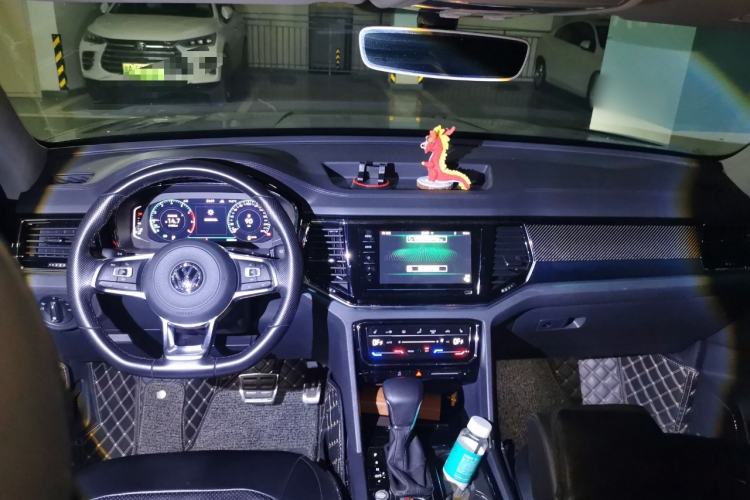 Used Volkswagen Teramont X 2020 Revised Version 380TSI Four-Wheel Drive Prestige Luxury Edition Center Console