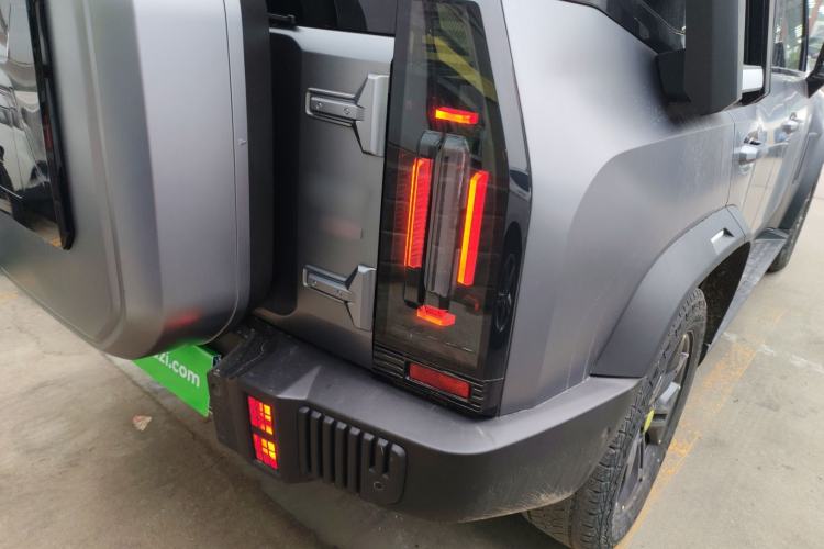 Used JETOUR Traveler 2023 2.0T All-Wheel Drive CrossPRO+
