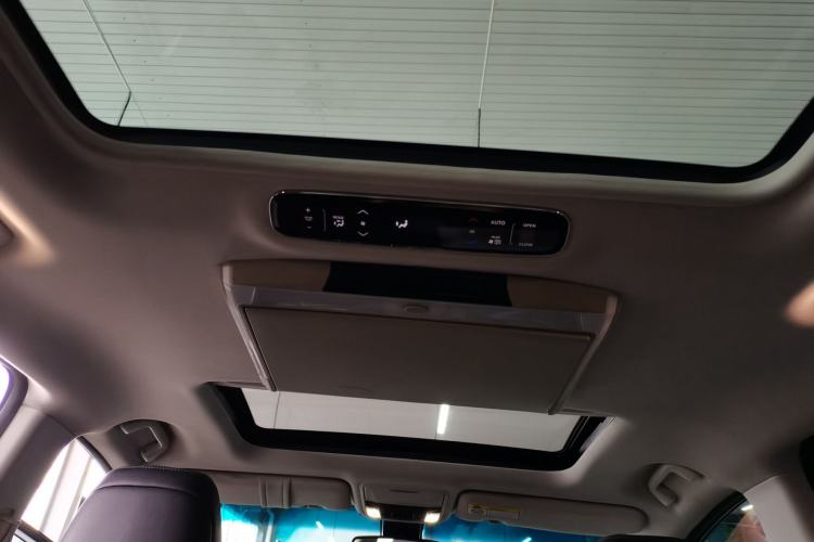 Used Honda Elysion 2016 2.4L Supreme Edition