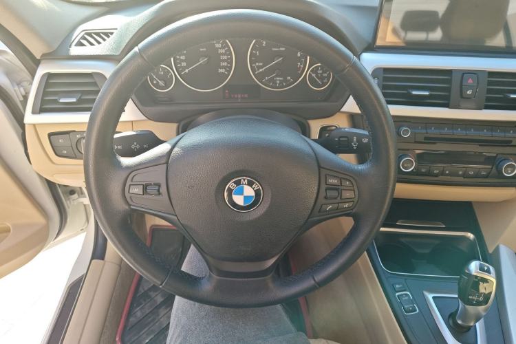 Used BMW 3 Series 2013 320i Sport Edition Steering Wheel