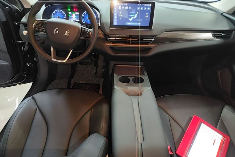 Used Hongqi E-QM5 2025 610 km PLUS