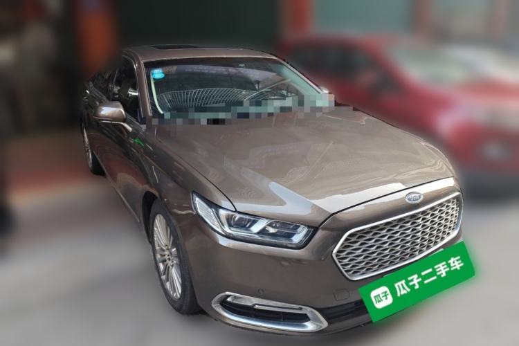 Used Ford Taurus 2017 EcoBoost 245 Luxury Model Front Right 45 Deg