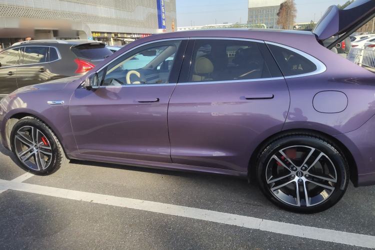 Used Hima AITO M5 2025 Extended-Range Ultra All-Wheel-Drive Version
